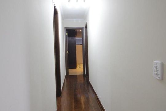 Corredor de apartamento para alugar com 4 quartos, 290m² em Vila Suzana, São Paulo