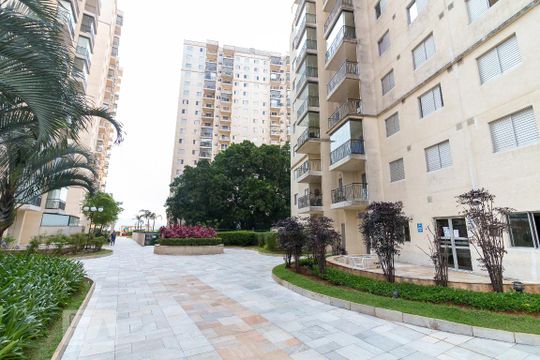 Área comum de apartamento à venda com 2 quartos, 60m² em Picanço, Guarulhos