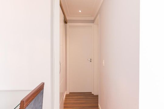 Corredor de apartamento à venda com 2 quartos, 60m² em Picanço, Guarulhos