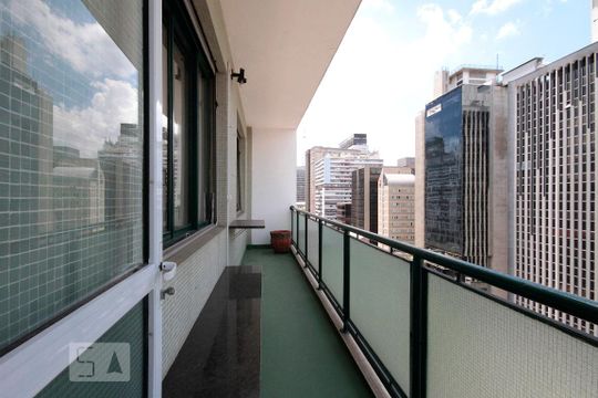 Varanda de apartamento à venda com 2 quartos, 130m² em Bela Vista, São Paulo