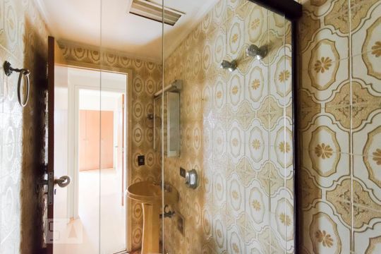 Banheiro 2 de apartamento à venda com 3 quartos, 90m² em Moema, São Paulo
