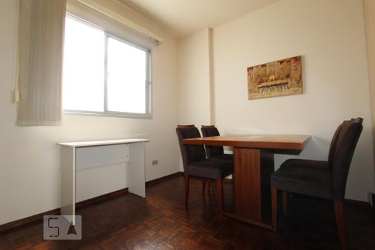 Apartamento para alugar com 1 quarto, 35m² em Centro, Curitiba