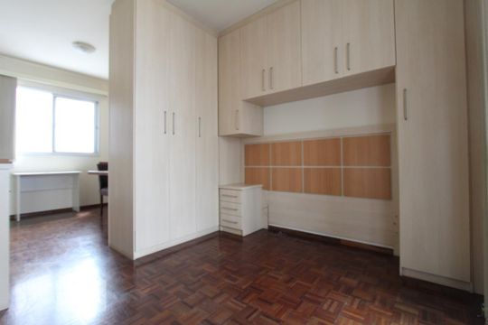 Quarto de apartamento para alugar com 1 quarto, 35m² em Centro, Curitiba