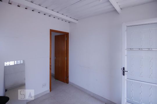 Sala Edícula de casa à venda com 4 quartos, 150m² em Sumarezinho, São Paulo