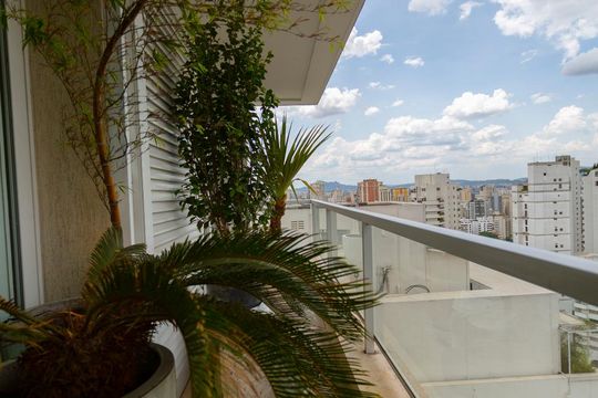 Terraço de apartamento à venda com 1 quarto, 260m² em Higienópolis, São Paulo
