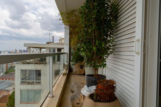Terraço de apartamento à venda com 1 quarto, 260m² em Higienópolis, São Paulo