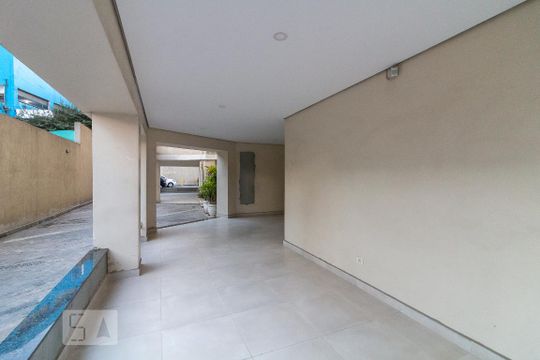 Área comum de apartamento para alugar com 2 quartos, 64m² em Jardim Zaira, Guarulhos