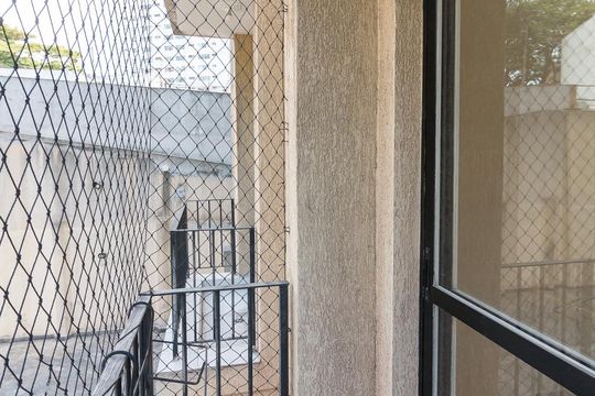 Varanda de apartamento para alugar com 2 quartos, 64m² em Jardim Zaira, Guarulhos