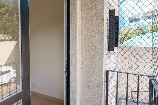 Varanda de apartamento para alugar com 2 quartos, 64m² em Jardim Zaira, Guarulhos