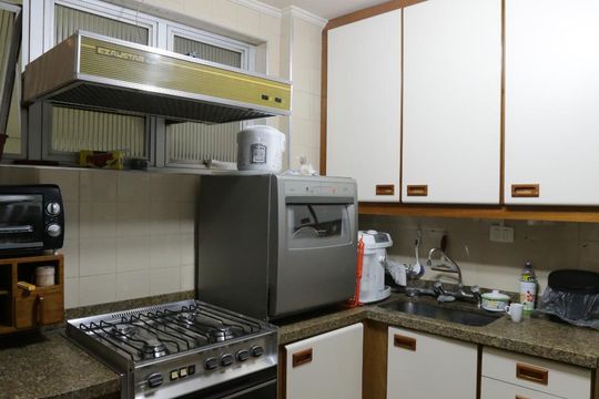 Cozinha de apartamento à venda com 3 quartos, 91m² em Paraíso, São Paulo