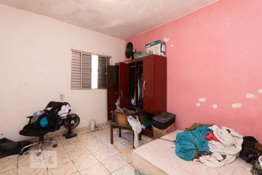 QUarto 1 de casa à venda com 5 quartos, 150m² em Conjunto Promorar Sapopemba, São Paulo