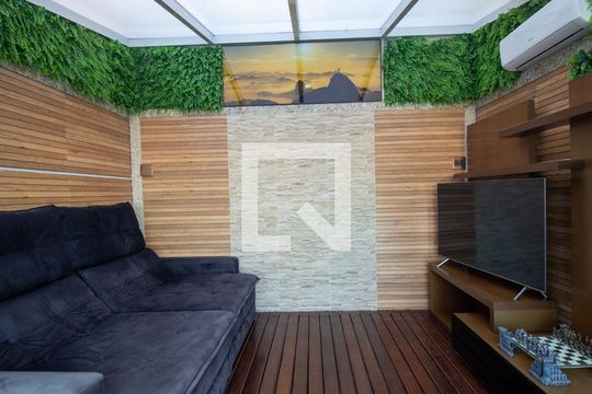 Sala de apartamento para alugar com 3 quartos, 131m² em Recreio dos Bandeirantes, Rio de Janeiro