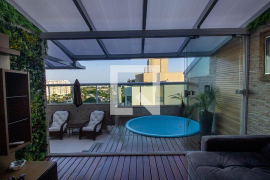 Sala de apartamento para alugar com 3 quartos, 131m² em Recreio dos Bandeirantes, Rio de Janeiro
