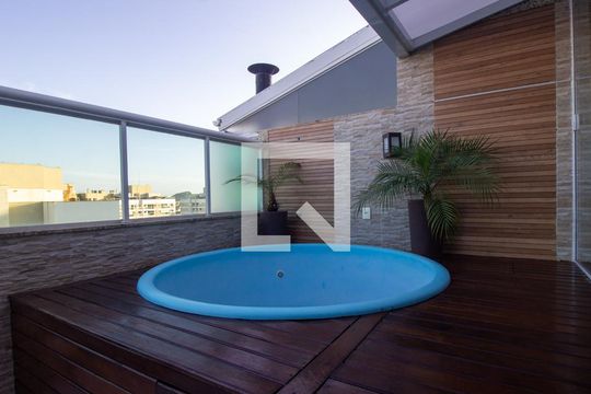 Cobertura de apartamento para alugar com 3 quartos, 131m² em Recreio dos Bandeirantes, Rio de Janeiro