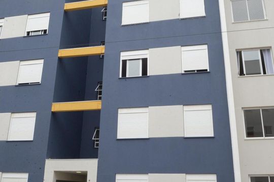 Apartamento à venda com 2 quartos, 45m² em Olaria, Canoas
