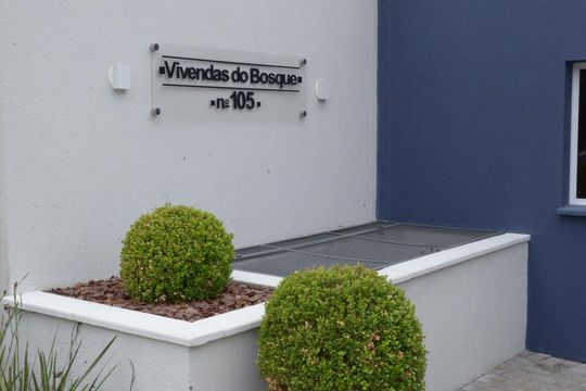 Apartamento à venda com 2 quartos, 45m² em Olaria, Canoas