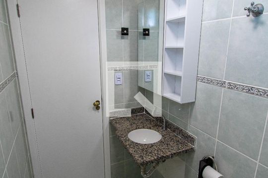 Banheiro de kitnet/studio à venda com 1 quarto, 34m² em Norte (águas Claras), Brasília