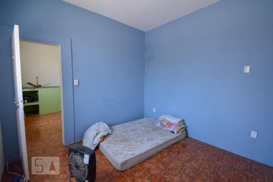 Quarto de casa à venda com 1 quarto, 45m² em Todos Os Santos, Rio de Janeiro