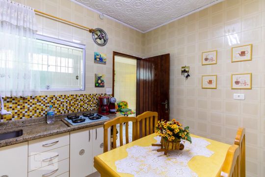 Cozinha de casa à venda com 2 quartos, 70m² em Parque Vitoria, São Paulo