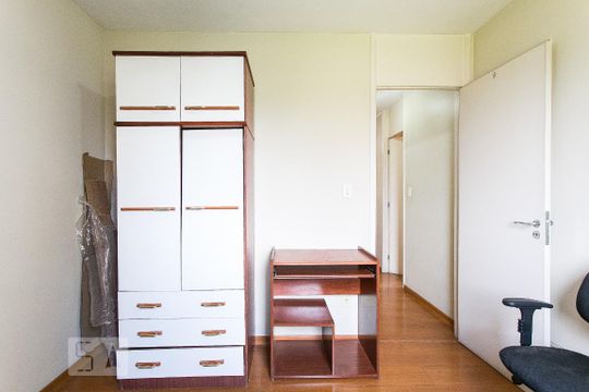 Quarto 2 de apartamento para alugar com 2 quartos, 57m² em Brás, São Paulo
