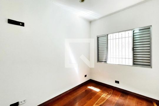Quarto 1 de casa à venda com 3 quartos, 181m² em Jardim Santa Mena, Guarulhos