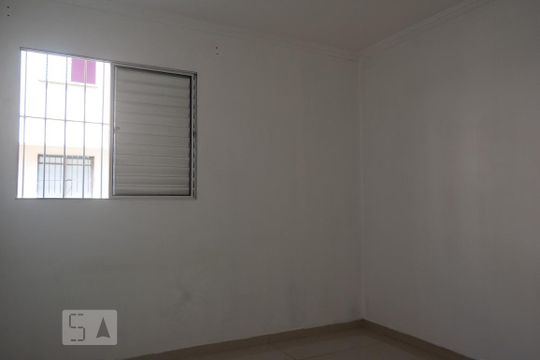Quarto 2 de apartamento para alugar com 2 quartos, 55m² em Vila Esperança, São Paulo