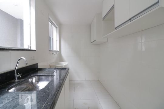 Cozinha de apartamento para alugar com 2 quartos, 39m² em Maranhão, São Paulo