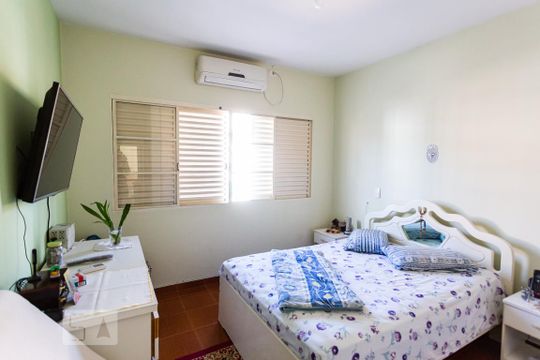 Suite de casa à venda com 3 quartos, 150m² em Vila Sao Luis(zona Oeste), São Paulo