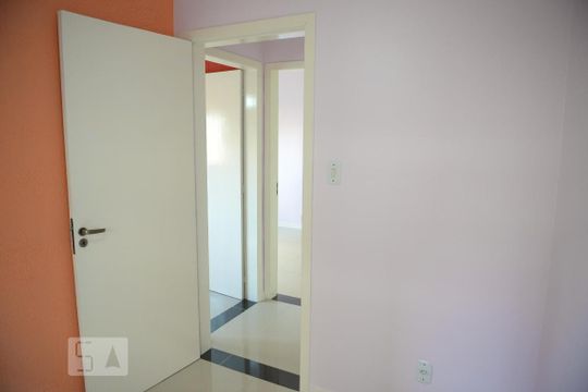 Apartamento para alugar com 3 quartos, 70m² em Marechal Rondon, Canoas