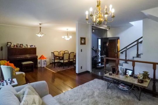 Casa à venda com 4 quartos, 388m² em Bosque da Saúde, São Paulo