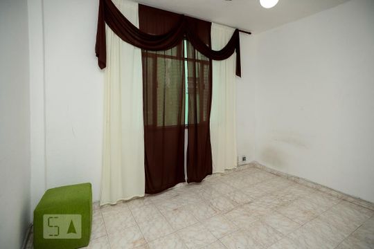 Apartamento para alugar com 1 quarto, 40m² em Quintino Bocaiuva, Rio de Janeiro