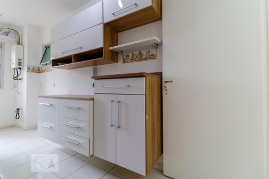 Cozinha de apartamento para alugar com 3 quartos, 74m² em Parque Brasília, Campinas