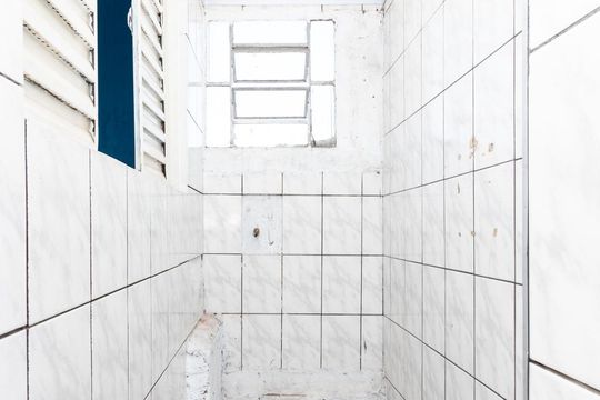Despensa de casa à venda com 1 quarto, 48m² em Jardim Casa Pintada, São Paulo