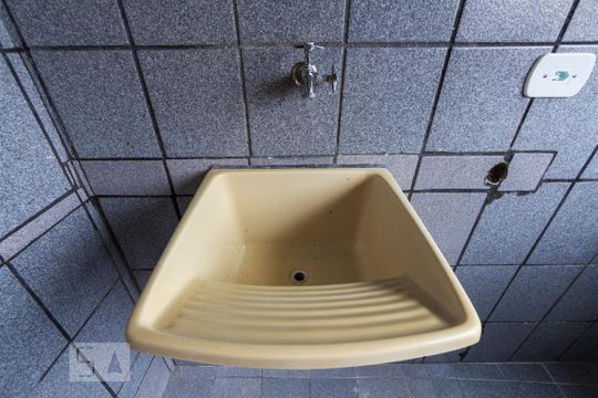 Área de Serviço de apartamento para alugar com 2 quartos, 70m² em Vila do Encontro, São Paulo