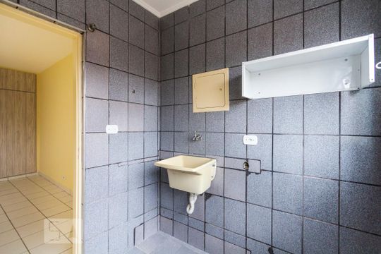 Área de Serviço de apartamento para alugar com 2 quartos, 70m² em Vila do Encontro, São Paulo