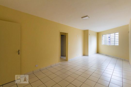 Apartamento para alugar com 2 quartos, 70m² em Vila do Encontro, São Paulo