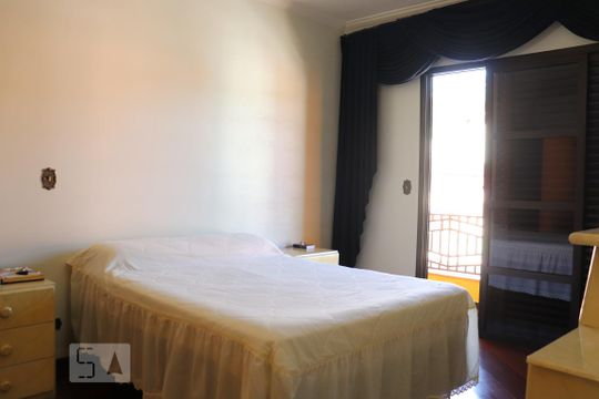 Suíte de apartamento à venda com 3 quartos, 370m² em Jardim Las Vegas, Santo André