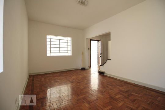Sala de casa à venda com 3 quartos, 200m² em Vila Mariana, São Paulo