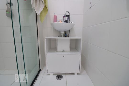 Banheiro de apartamento à venda com 1 quarto, 32m² em Bela Vista, São Paulo