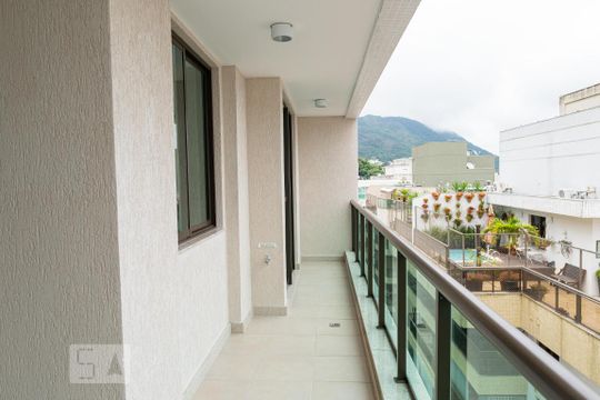 Varanda gourmet de apartamento à venda com 2 quartos, 90m² em Charitas, Niterói