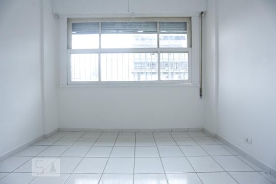 Quarto de apartamento para alugar com 1 quarto, 33m² em República, São Paulo