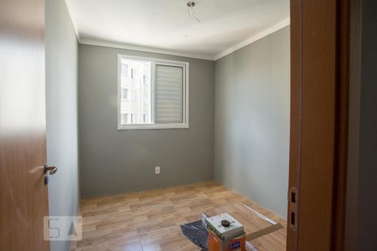 Quarto 1 de apartamento para alugar com 2 quartos, 42m² em Jardim Íris, São Paulo