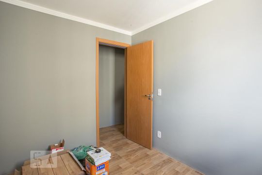 Quarto 1 de apartamento para alugar com 2 quartos, 42m² em Jardim Íris, São Paulo
