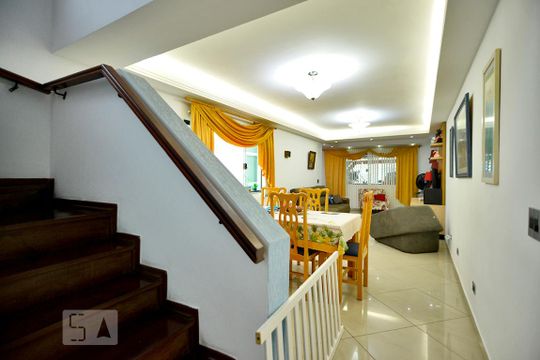 Sala de casa à venda com 3 quartos, 220m² em Vila Anglo Brasileira, São Paulo