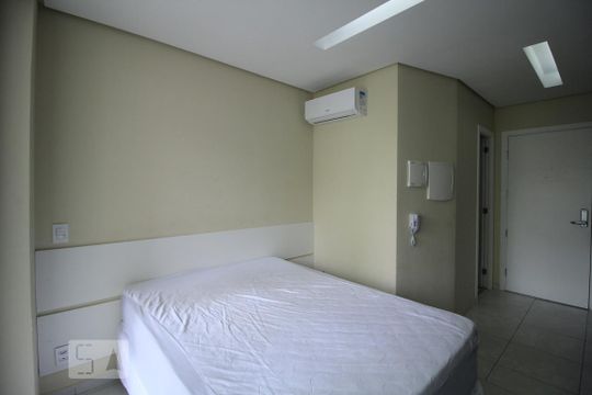 Apartamento para alugar com 1 quarto, 22m² em Sé, São Paulo