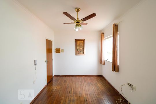 Salas de apartamento à venda com 2 quartos, 60m² em Vila Nova, Campinas
