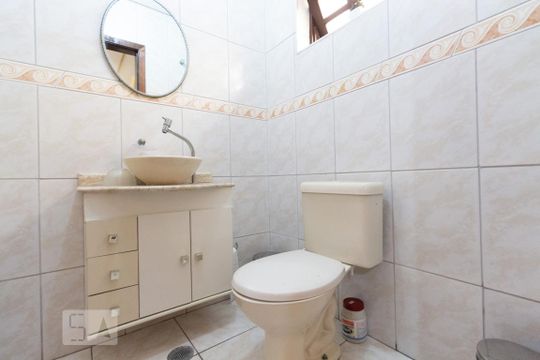 Lavabo de casa à venda com 3 quartos, 150m² em Vila São Paulo, São Paulo