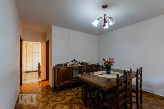 Sala de casa à venda com 3 quartos, 220m² em Vila Brasilio Machado, São Paulo