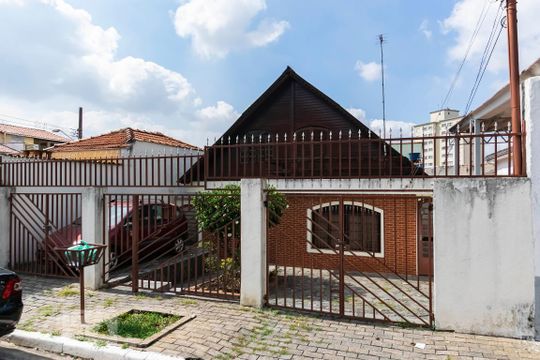 Fachada de casa à venda com 3 quartos, 220m² em Vila Brasilio Machado, São Paulo