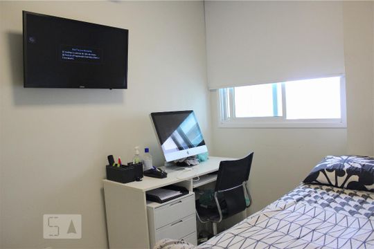 Quarto de apartamento para alugar com 2 quartos, 70m² em Barra da Tijuca, Rio de Janeiro